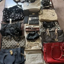 Women’s Accessories - Purse - Wallet - Hat - Prices Below 