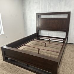 QUEEN BED FRAME