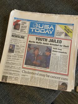 USA Today News Paper. Complete.