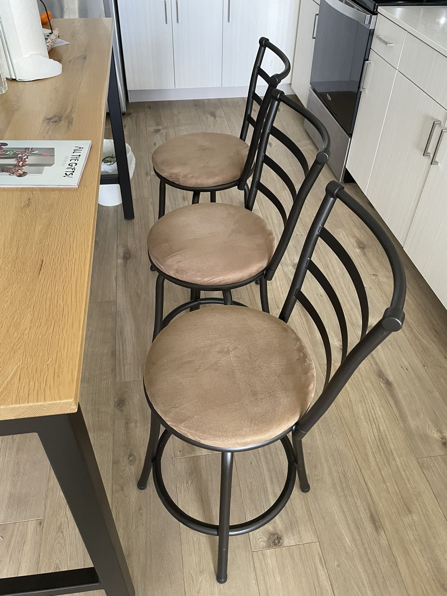 Bar Stools - Heights Adjustable