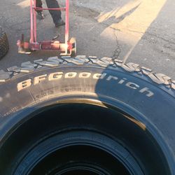 4 Llantas Lt 35 X 12.50 R17 Bfgoodrich All Terrain 