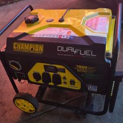 CHAMPION 7850 WATTS DUAL FUEL PROPANE & GAS GENERATOR 