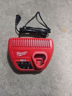 Milwaukee m12 charger