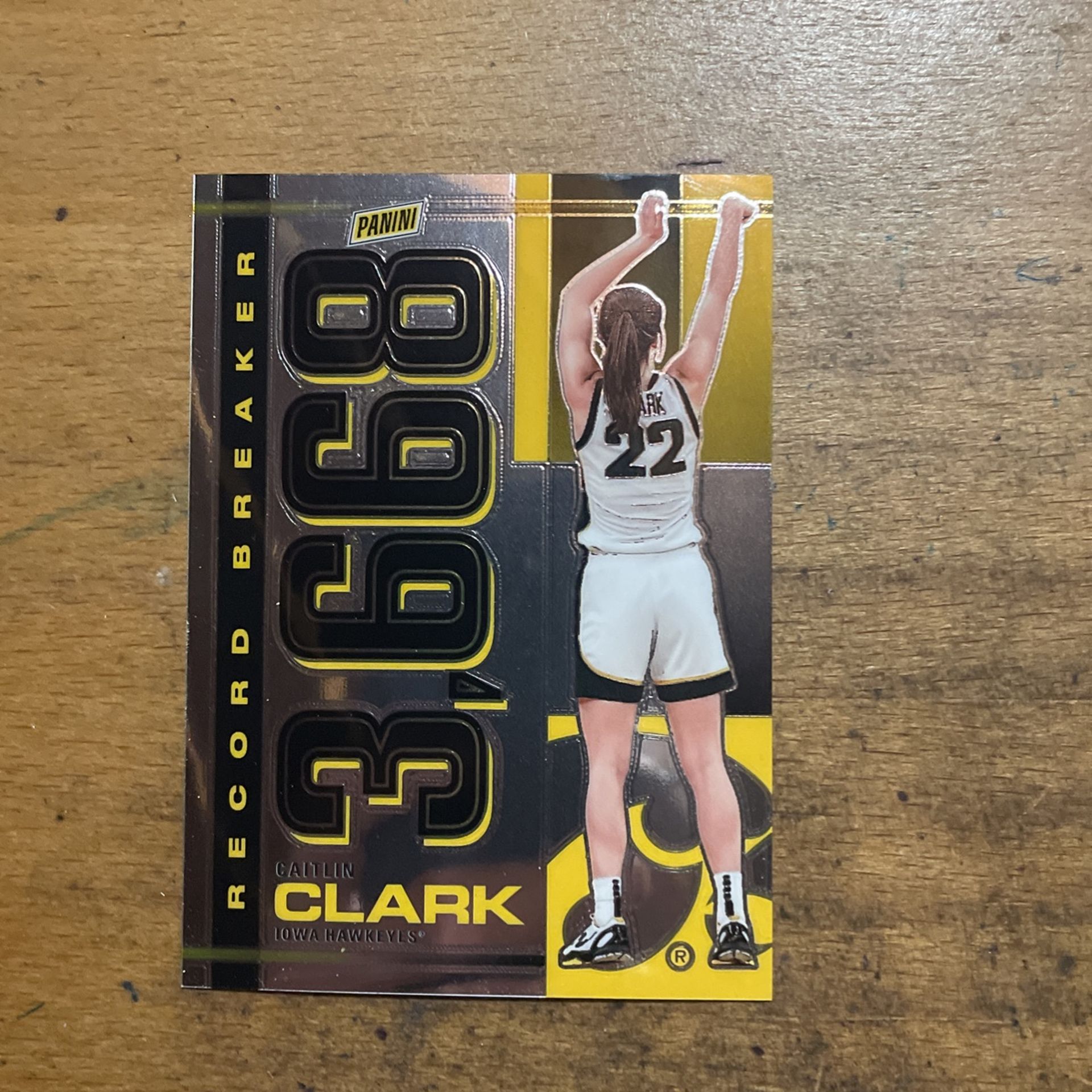 2024 CAITLIN CLARK RECORD BREAKER CHROME CARD