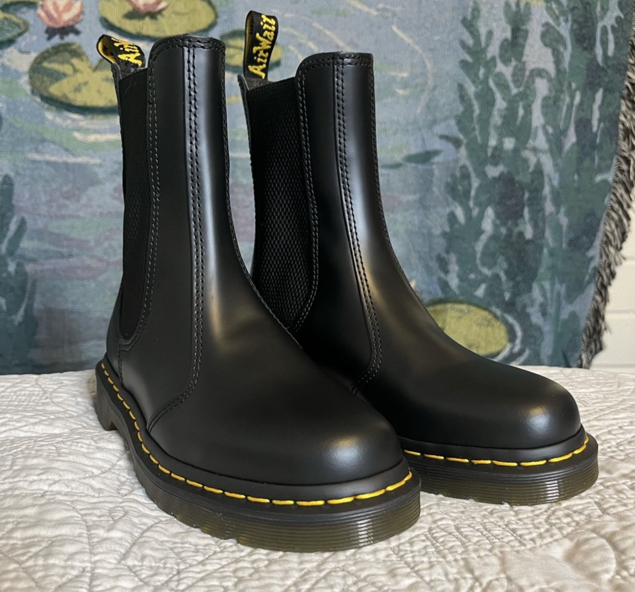 Dr Martens 2976 Bex Smooth Leather Chelsea Boots in Black Size 6 in women’s