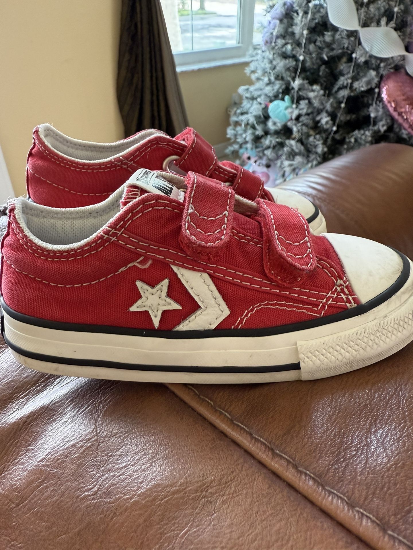 Converse Toddler Shoes Size 8