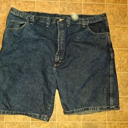 Men's Size 50 Waist Wrangler Shorts