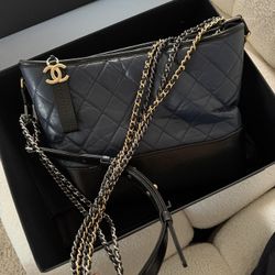 Chanel Authentic Gabrielle Medium Bag