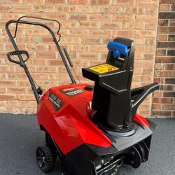 New Toro 518ZE Snow Blower 