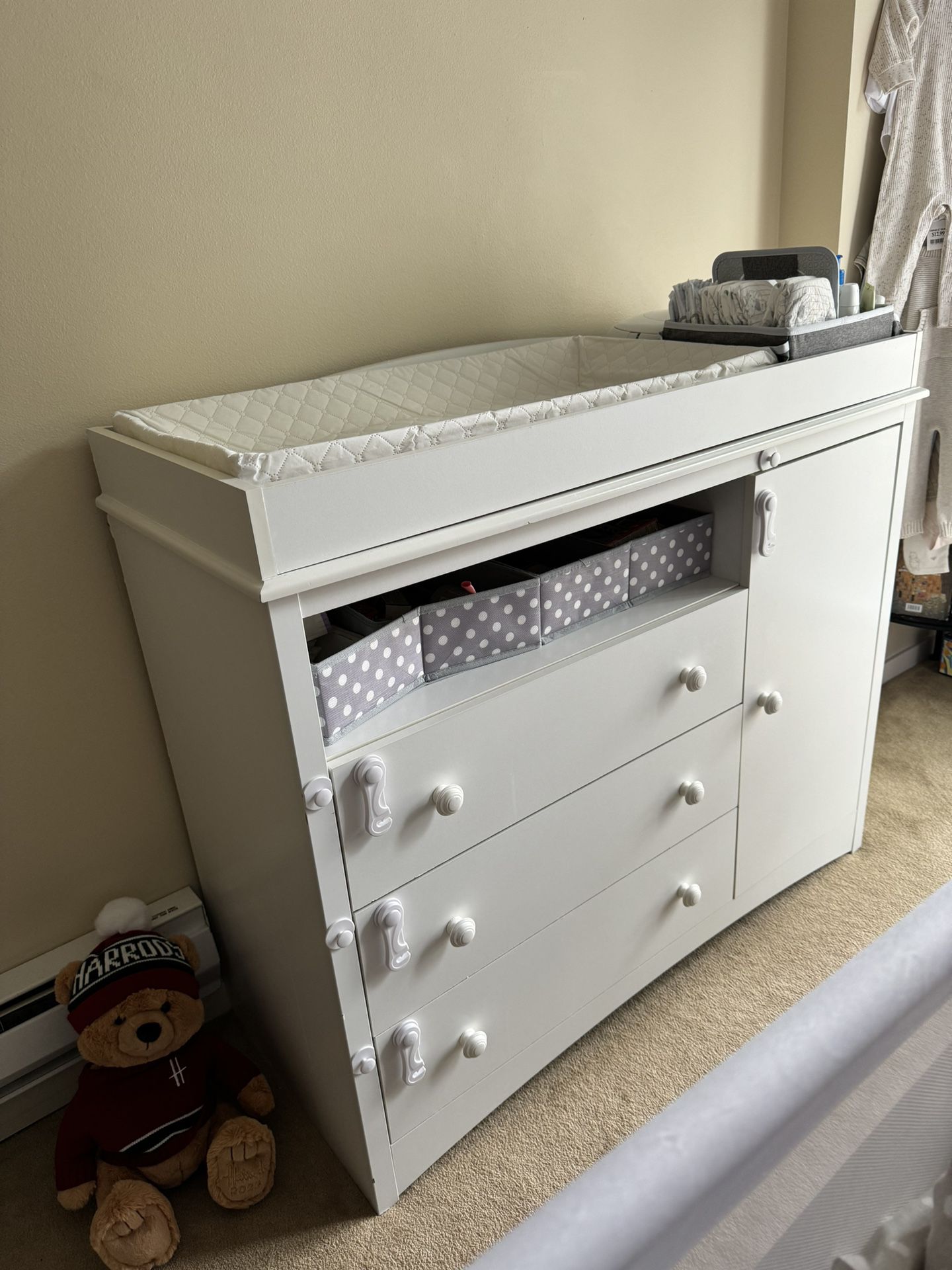 Baby 3-drawer, Changer, Dresser