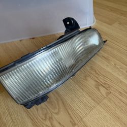 left fog light Cadillac DTS