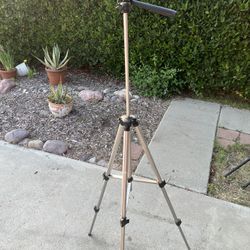 Tripod