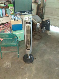 Fan w remote