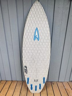5’11” Roberts RWSD Black Punt Surfboard – Hydroflex 5-Fin