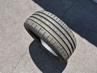 19" pirelli pzero tire