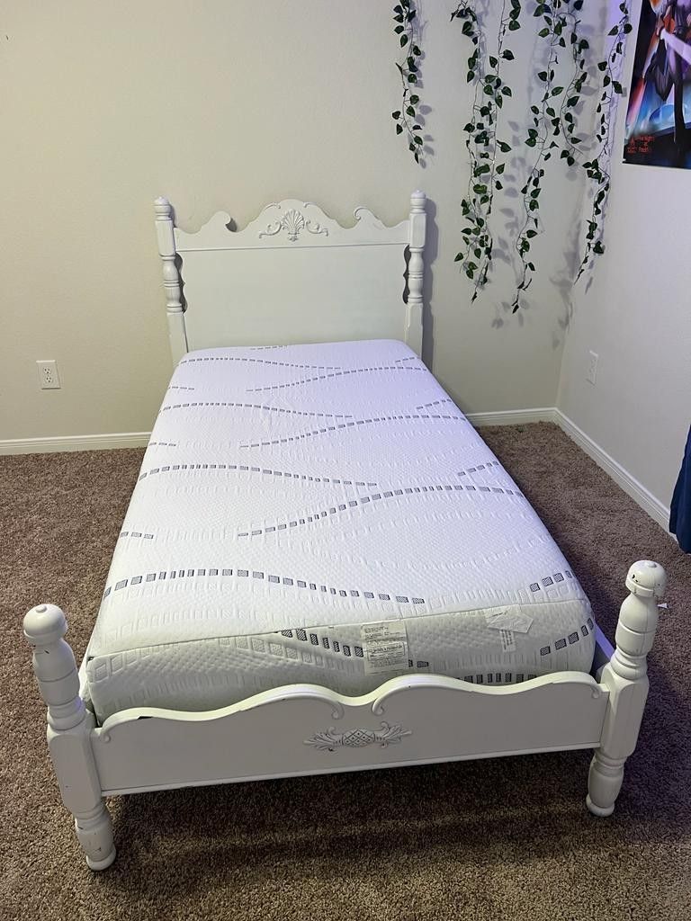 Twin Bed And Mattress