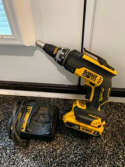 DEWALT XR 20V MAX Lithium-Ion Cordless Brushless Screw Gun