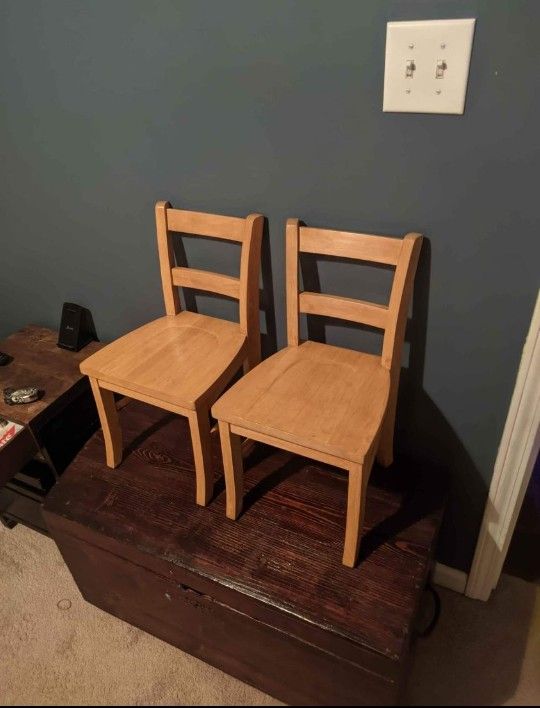 Pier Kids Chairs