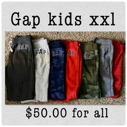 GAP KIDS JOGGERS