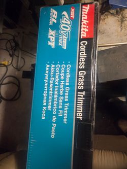 Makita xgt 40v string trimmer starter kit