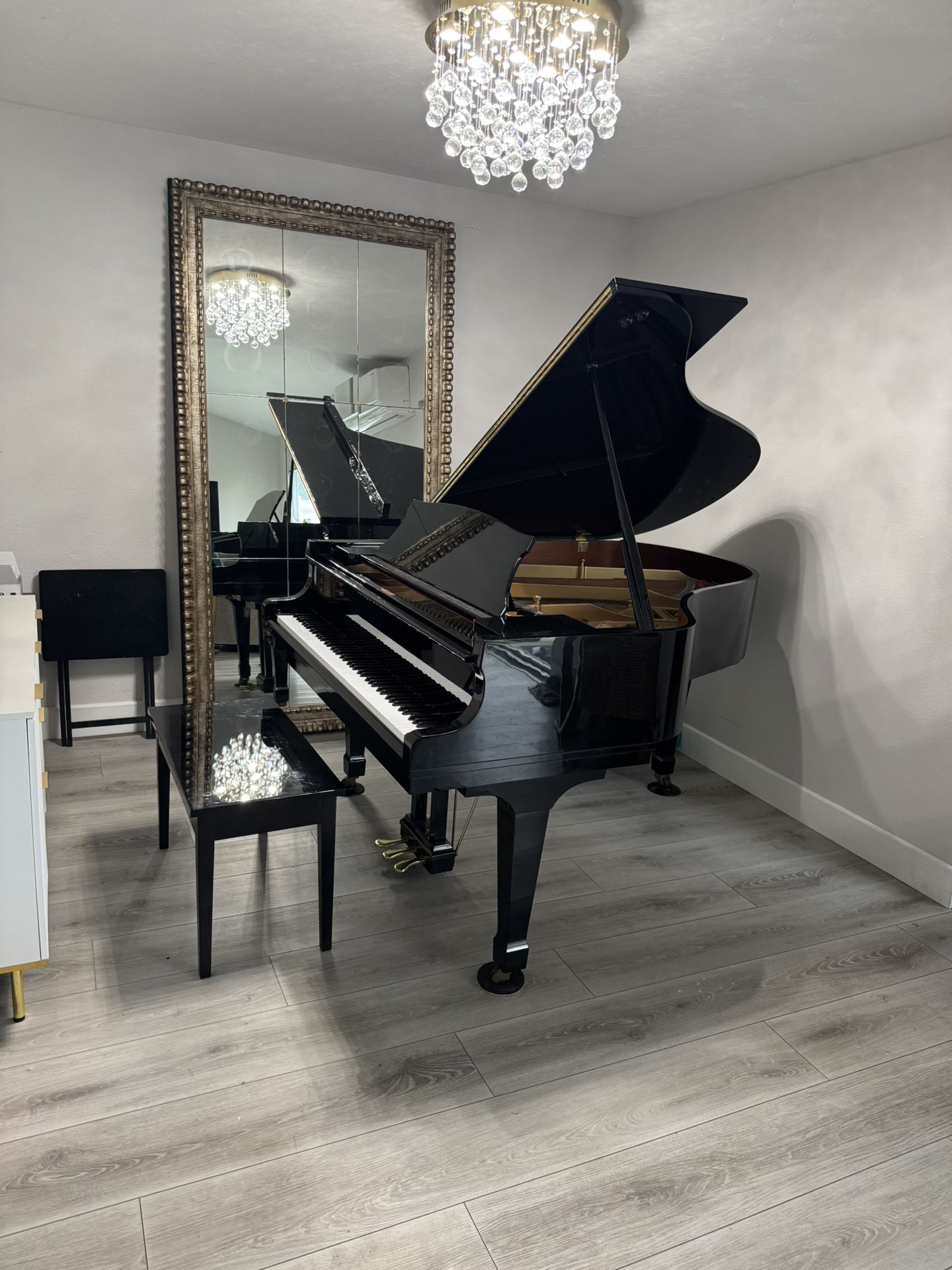 5’ 10” Kawai Grand Piano