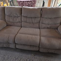 Reclining Sofa 