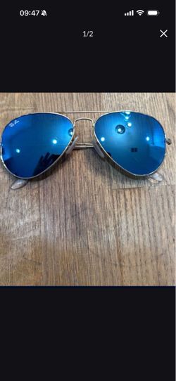 Ray-Ban Aviator Sunglasses Blue Mirror Lenses