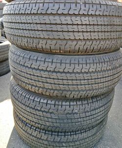 🏁tires 205,75R14  Continental brand Tires usadas en perfecta condición 80%life set of (4) .