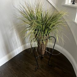 Foyer fake plant stand