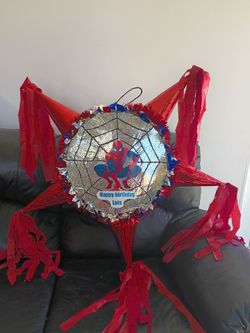 Pinata $25