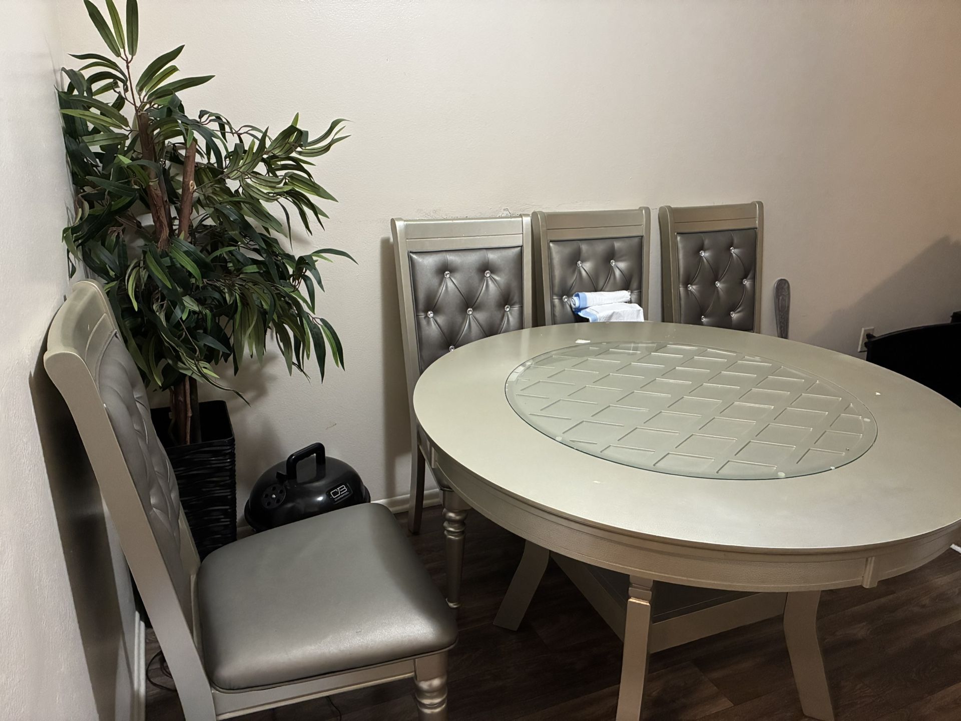 Dining Room Table Set