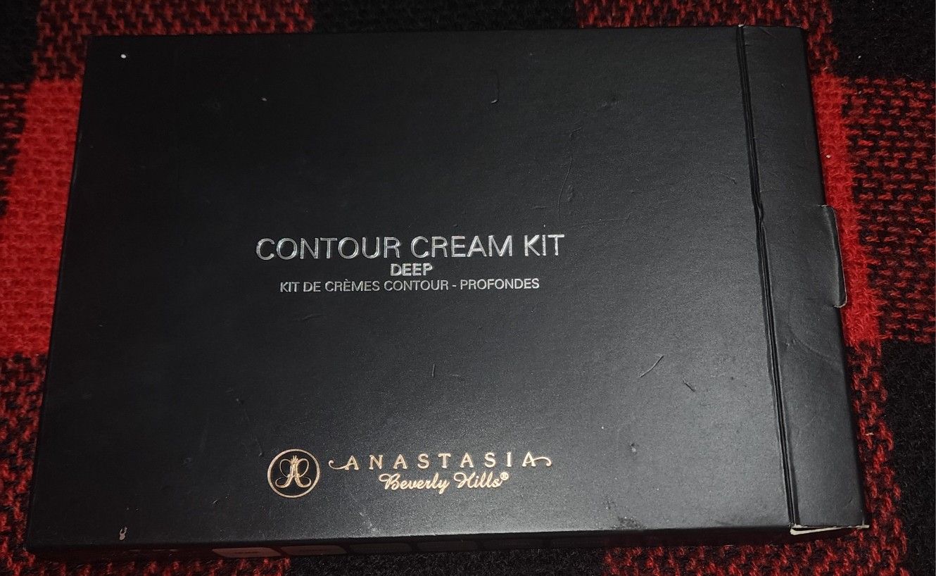 Anastasia Countour Pallet