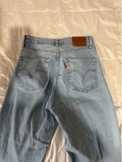 Levi jeans