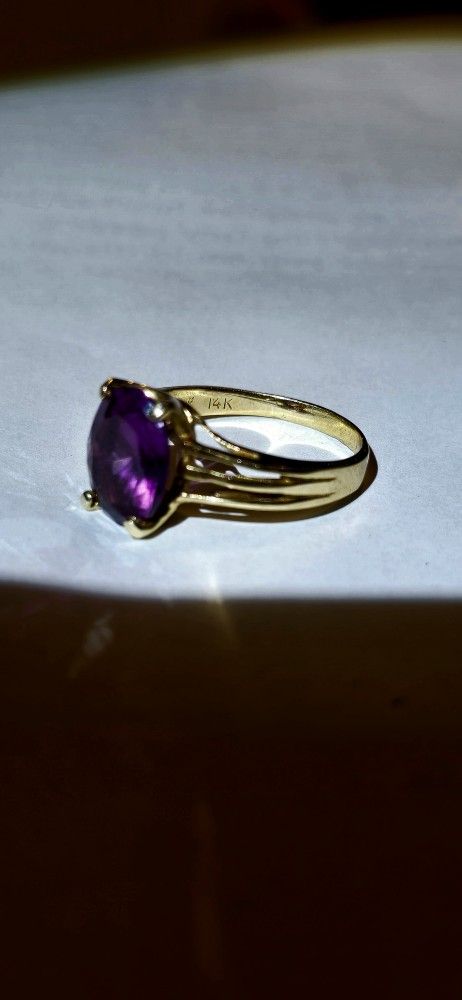 Vintage 14k Gold Amethyst Ring Size 9