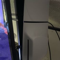 Ps5 1 black 1 white controller