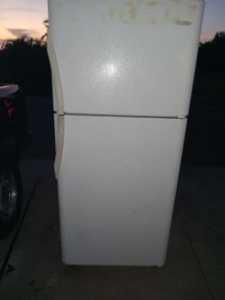 Refrigerator Works Perfect $200