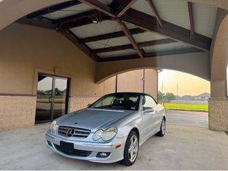 2008 Mercedes Benz CLK 350 Convertible Automatic 120K Miles Clean Title.