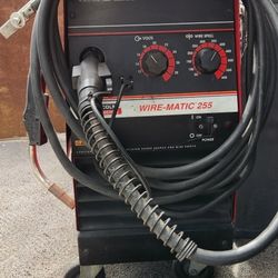 Lincoln Welder Machine 