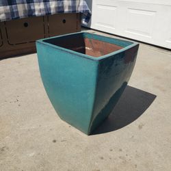 Ceramic Planter Pot 