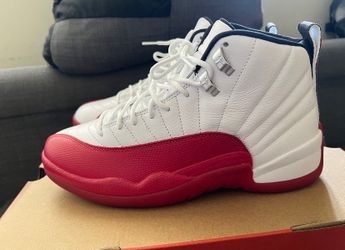 Jordan 12 Cherry Size 9.5M