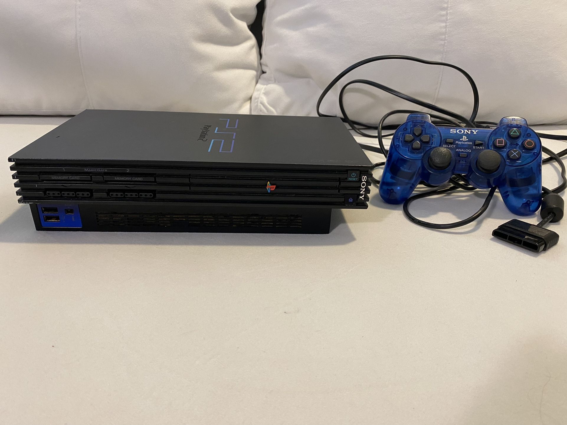 PlayStation 2! With Controller
