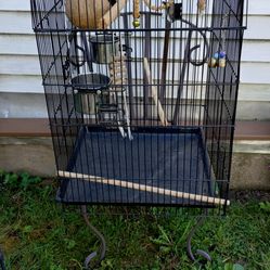 🐦 🐦 🐦 Bird Cage Black Coating Will Not Rust Comes With Everything inside and no stand or legs