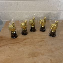 5 Thumbs Up Plastic Trophies 