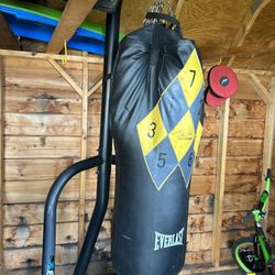 Boxing Stand and Heavybag