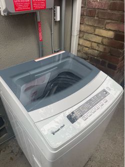 Laundry compact