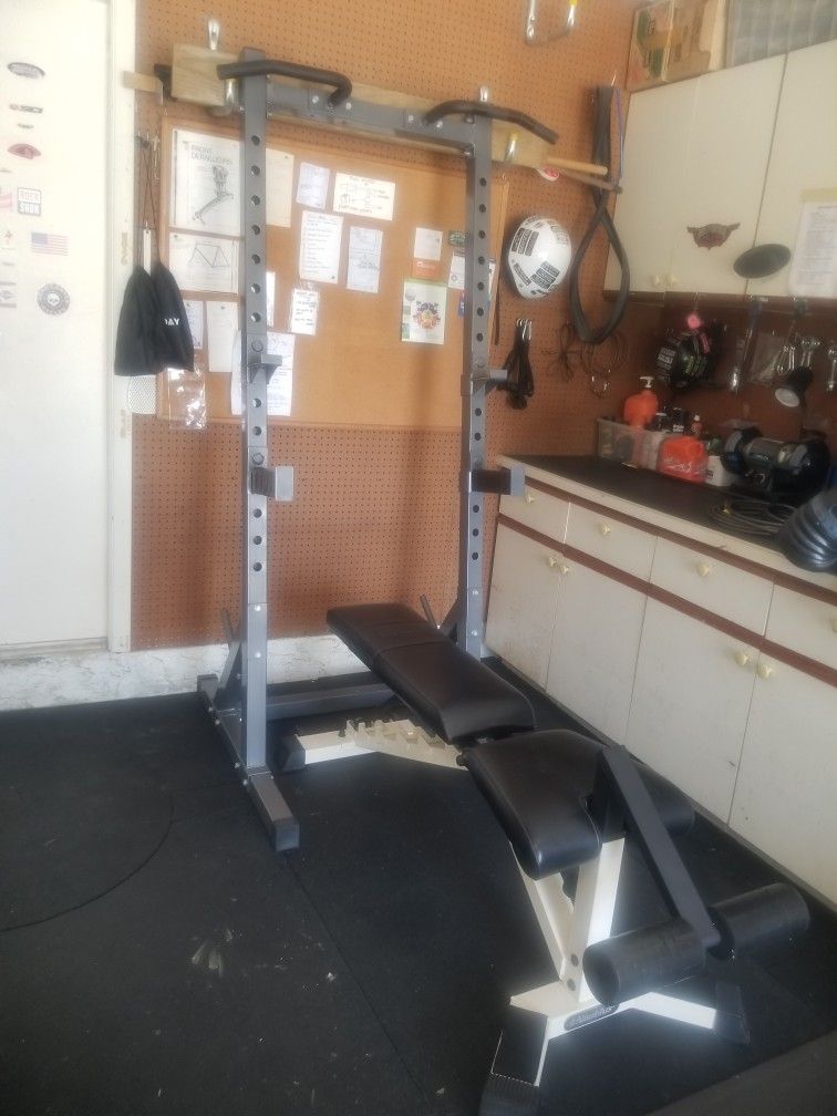 Gym Heavy Duty NAUTILUS Folding Weight Bench PLUS Safety Rack