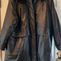 Women’s Size 2X Leather Black Coat