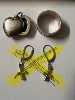 James Avery