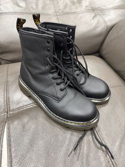 zapato de bota size 6