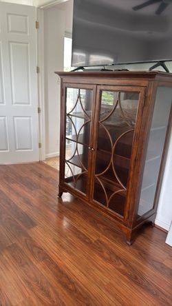 Unique cabinet